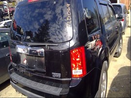 2001 HONDA PILOT, BLACK, EX-L, 3.5L, AT, AWD.  A25069